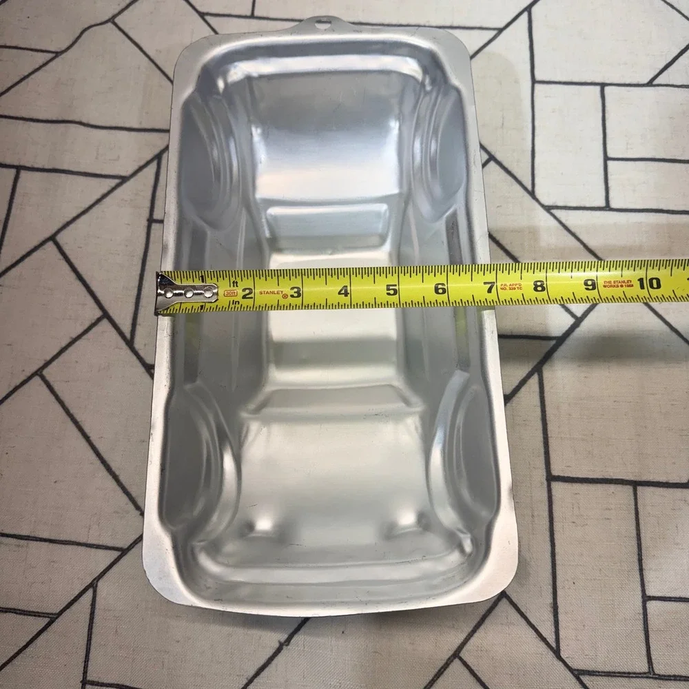 Wilton Cake Pan Small Silver Aluminum Mini Car 2105-2044 2007 Vintage